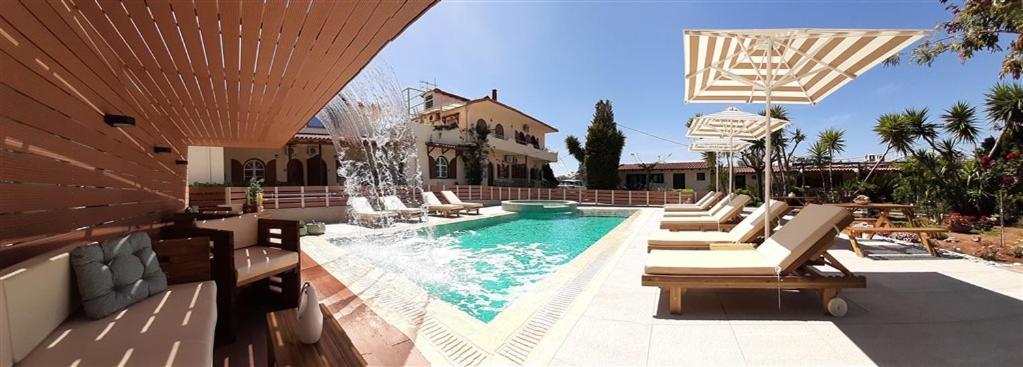 Athina Apartments สตูปา ภายนอก รูปภาพ