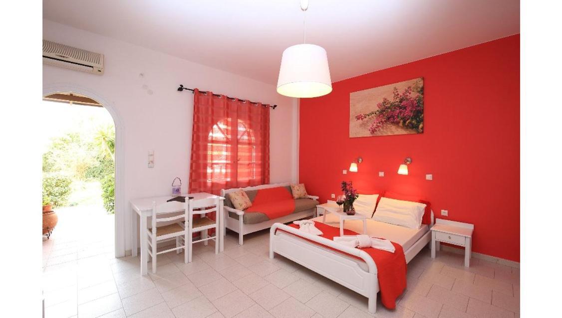 Athina Apartments สตูปา ภายนอก รูปภาพ