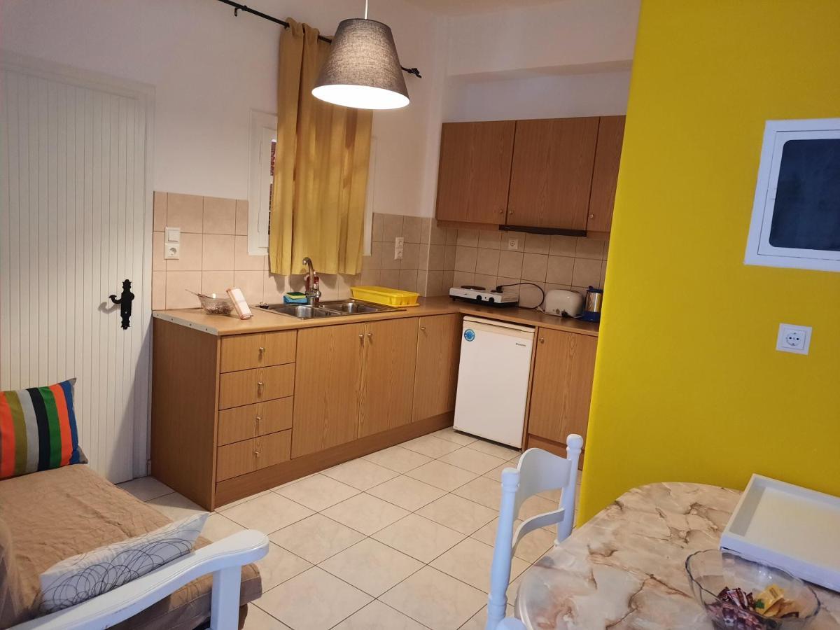 Athina Apartments สตูปา ภายนอก รูปภาพ